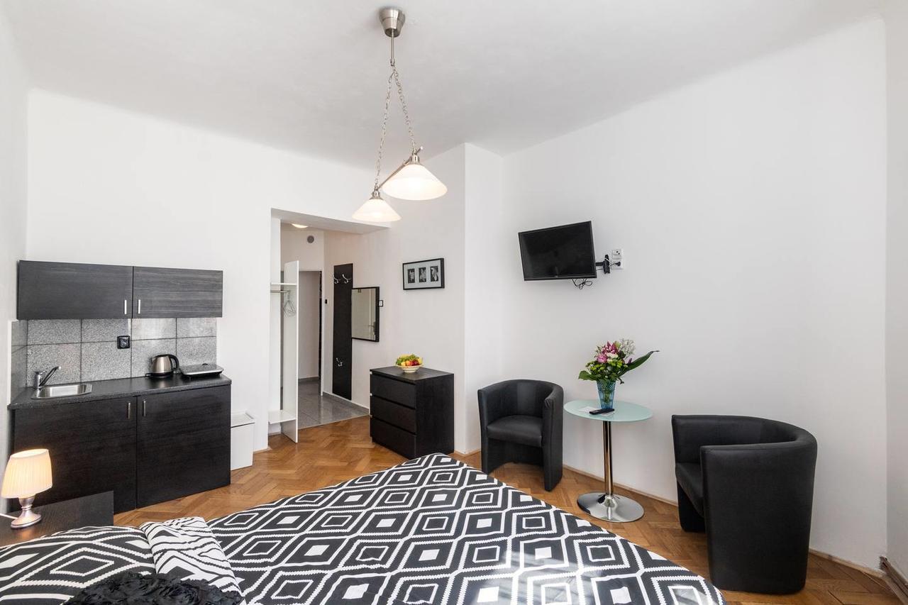 Residence Alabastr Prague Luaran gambar