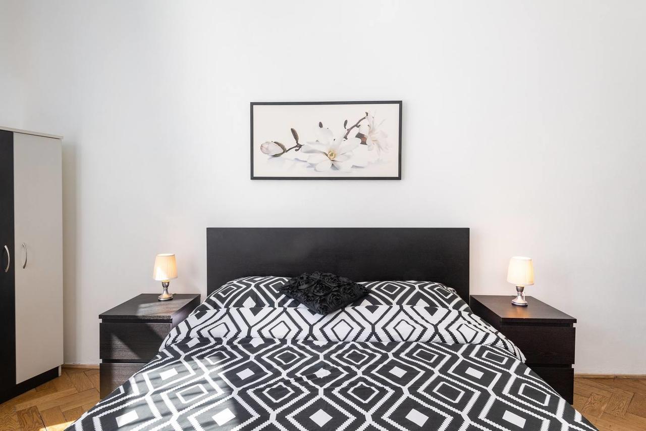 Residence Alabastr Prague Luaran gambar